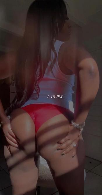 Thickums, 25  female escort, Okaloosa